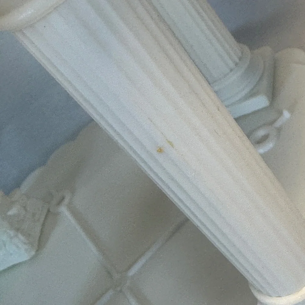 Wilton White Tiered Wedding Cake Stand 302-1306 Scalloped Plates Columns 1985